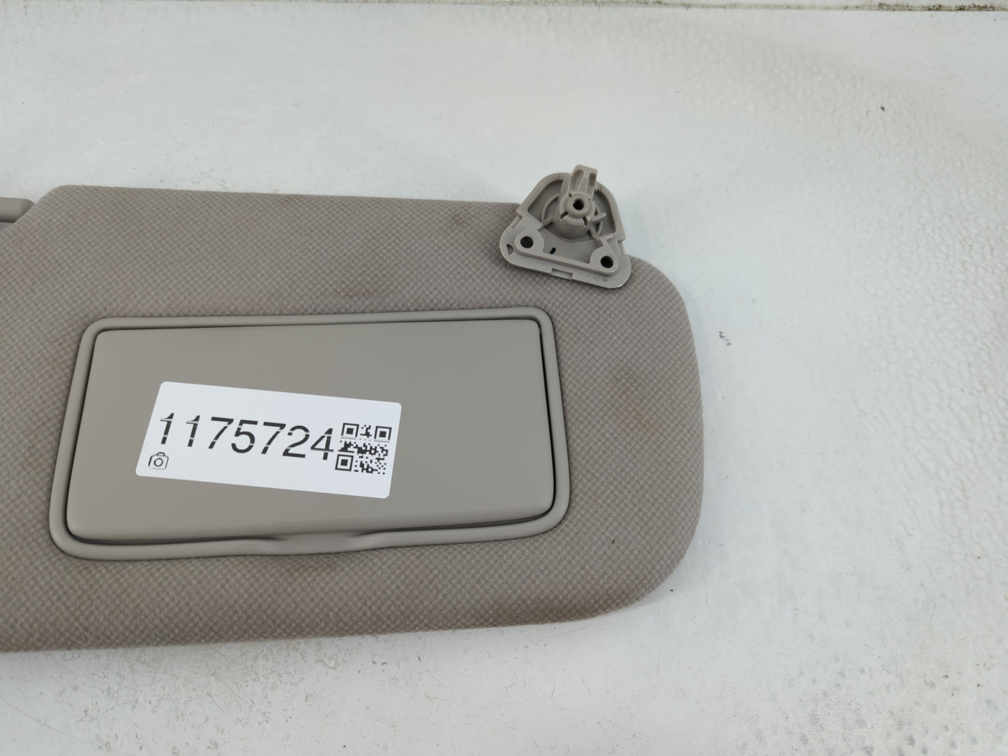 2013-2019 Nissan Sentra Sun Visor Shade Replacement Passenger Right Mirror Fits Fits 2012 2013 2014 2015 2016 2017 2018 2019