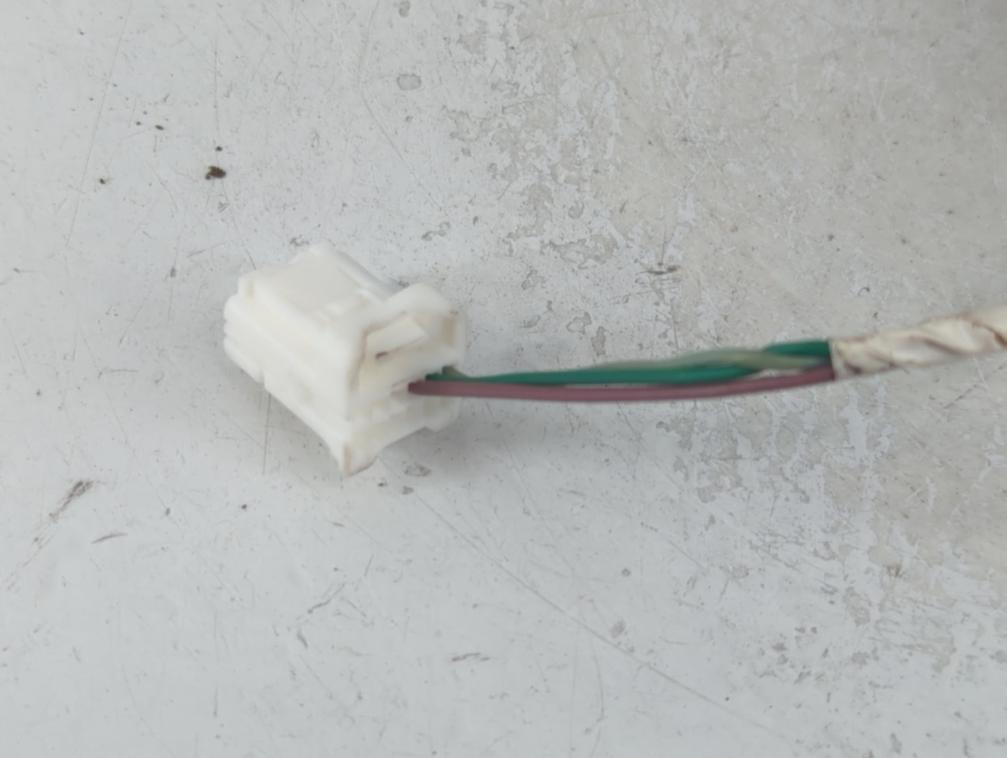 2016-2019 Nissan Sentra Driver Side View Mirror - Left Door Mirror OEM Used - Oemusedautoparts1.com