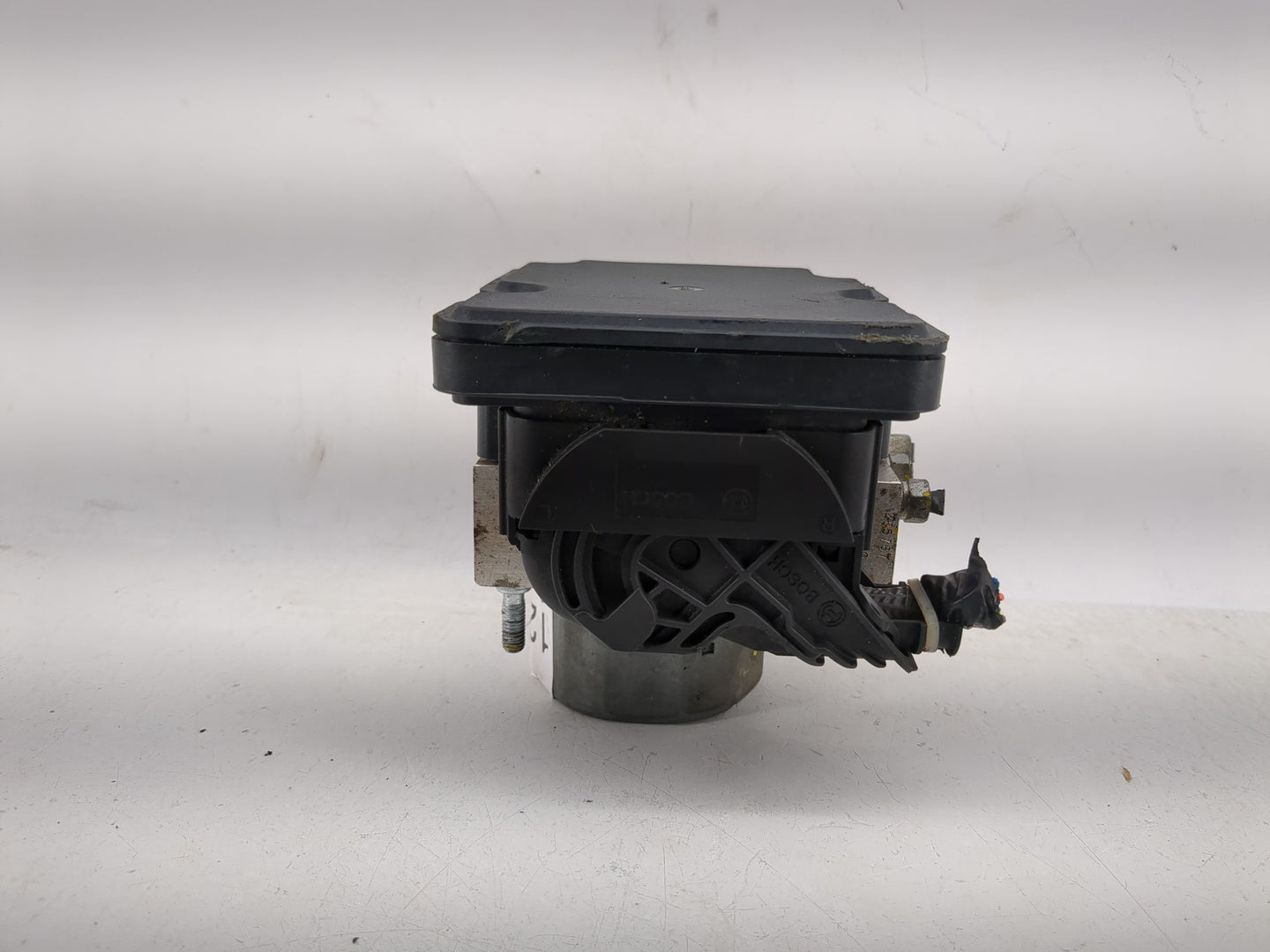 2016-2018 Nissan Sentra ABS Pump Control Module Replacement P/N:47660 5UD0C Fits Fits 2016 2017 2018 OEM Used Auto Parts - O