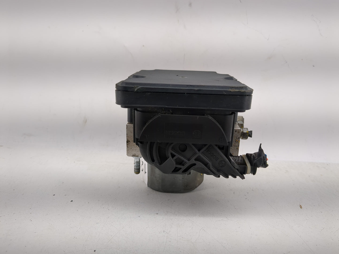 2016-2018 Nissan Sentra ABS Pump Control Module Replacement P/N:47660 5UD0C Fits Fits 2016 2017 2018 OEM Used Auto Parts - O