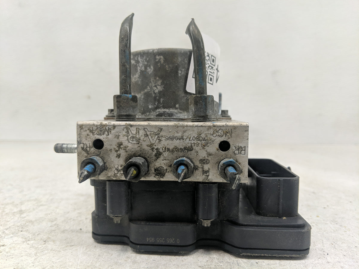 2016-2018 Nissan Sentra Anti-Lock Brake ABS Pump Module Actuator OEM P/N:47660 5UD0C Fits Fits 2016 2017 2018 OEM Used Auto 