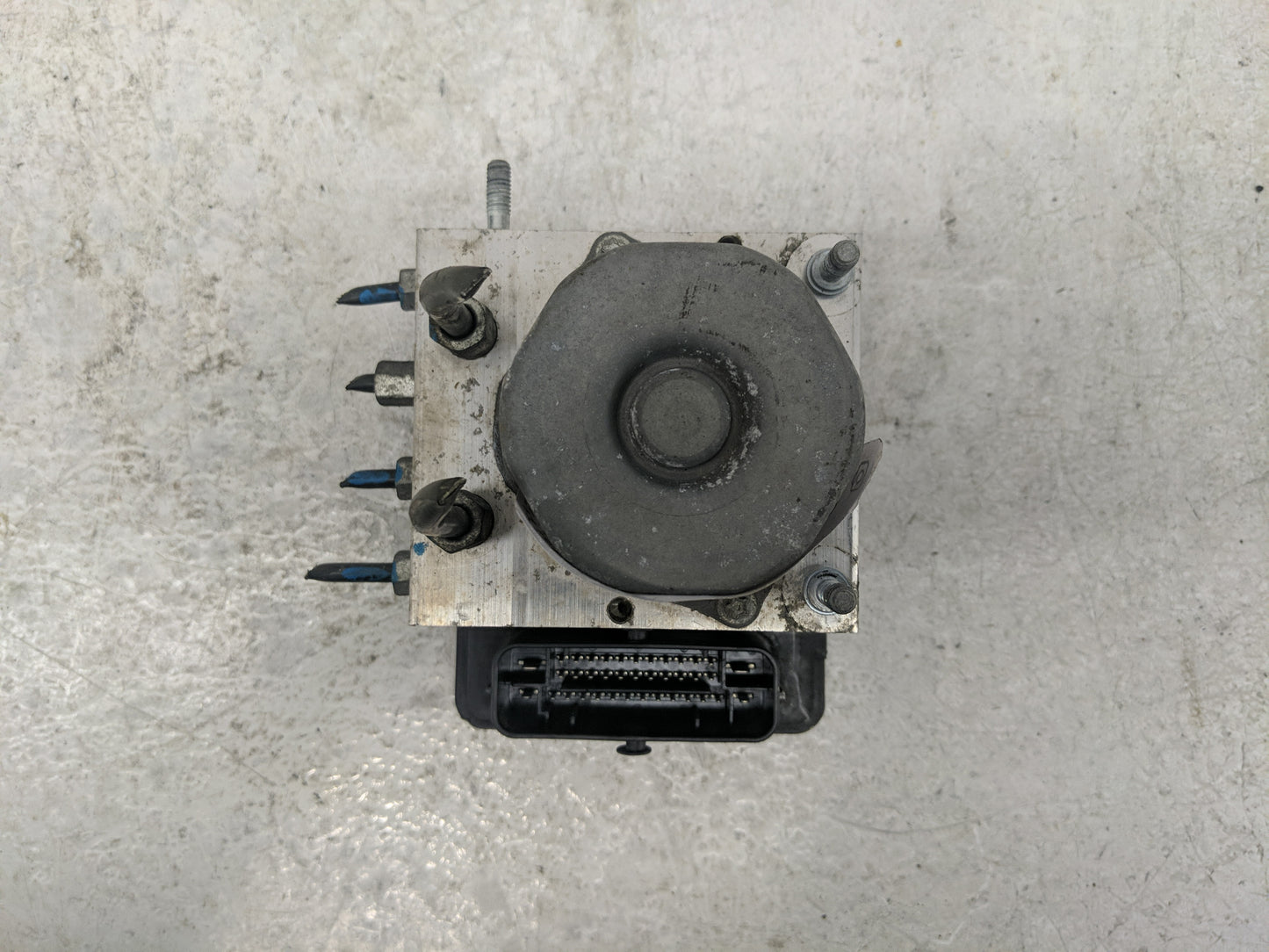 2016-2018 Nissan Sentra ABS Pump Control Module Replacement P/N:47660 5UD0C Fits Fits 2016 2017 2018 OEM Used Auto Parts - O