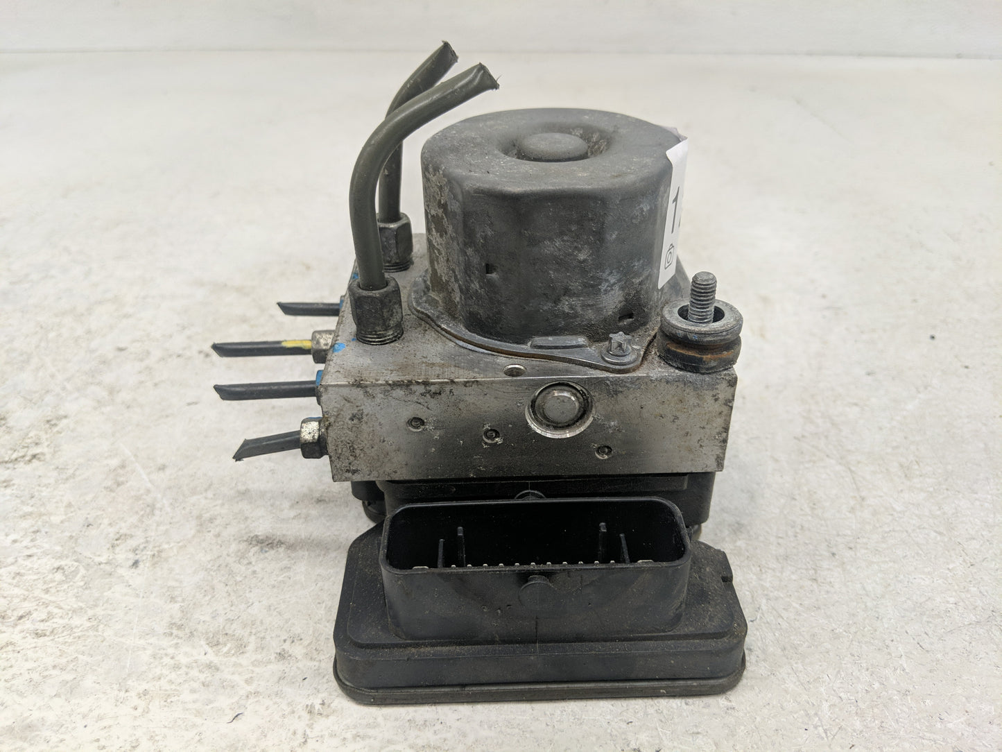 2016-2019 Nissan Sentra ABS Pump Control Module Replacement P/N:0265956580 2265106527 Fits Fits 2016 2017 2018 2019 OEM Used