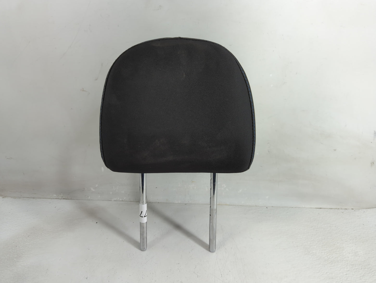 2018 Nissan Sentra Headrest Head Rest Front Driver Passenger Seat Fits OEM Used Auto Parts - Oemusedautoparts1.com