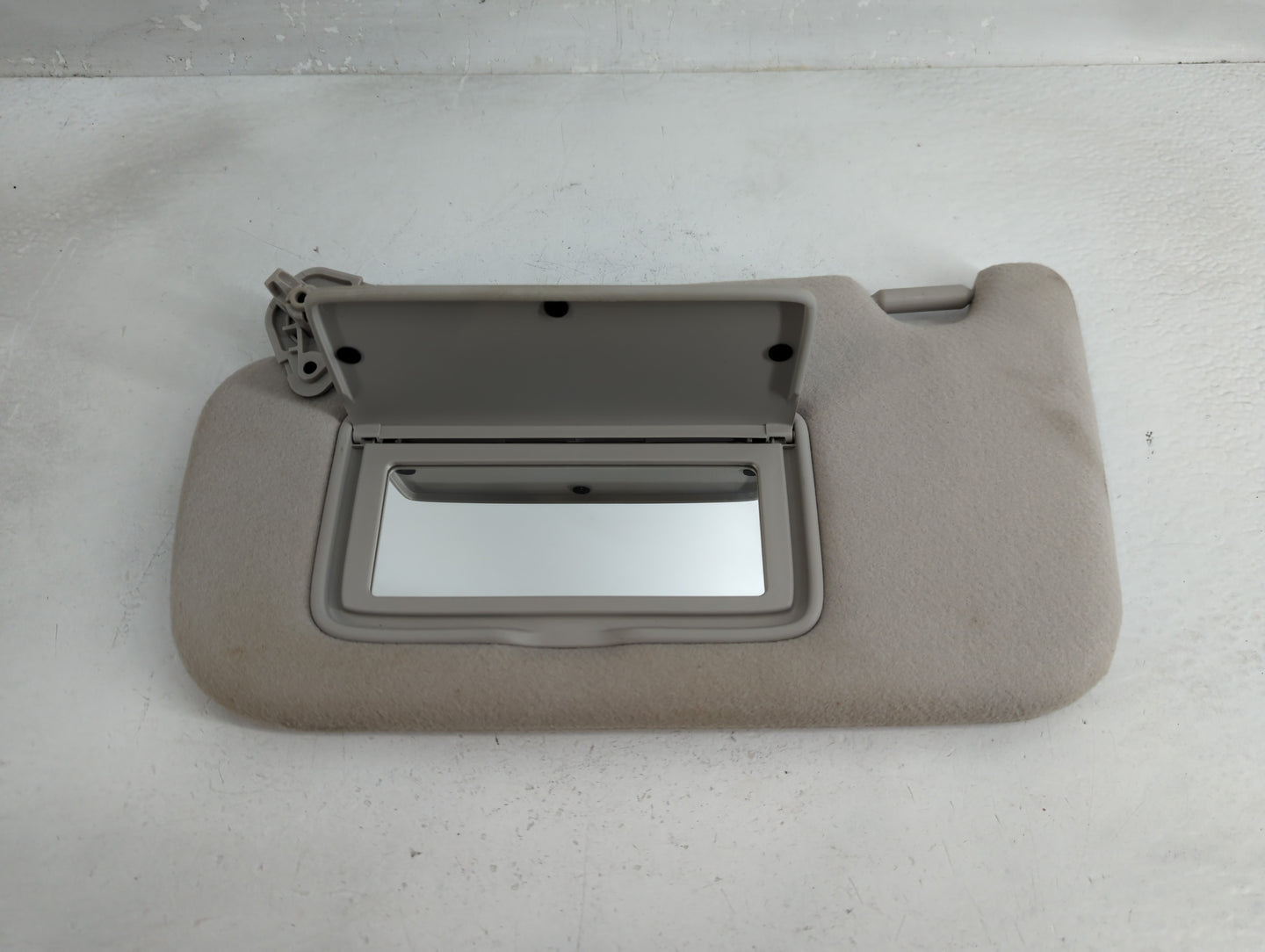 2013-2019 Nissan Sentra Sun Visor Shade Replacement Driver Left Mirror Fits Fits 2012 2013 2014 2015 2016 2017 2018 2019 OEM