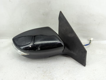 2016-2019 Nissan Sentra Passenger Side View Mirror - Right Door Mirror OEM Used - Oemusedautoparts1.com