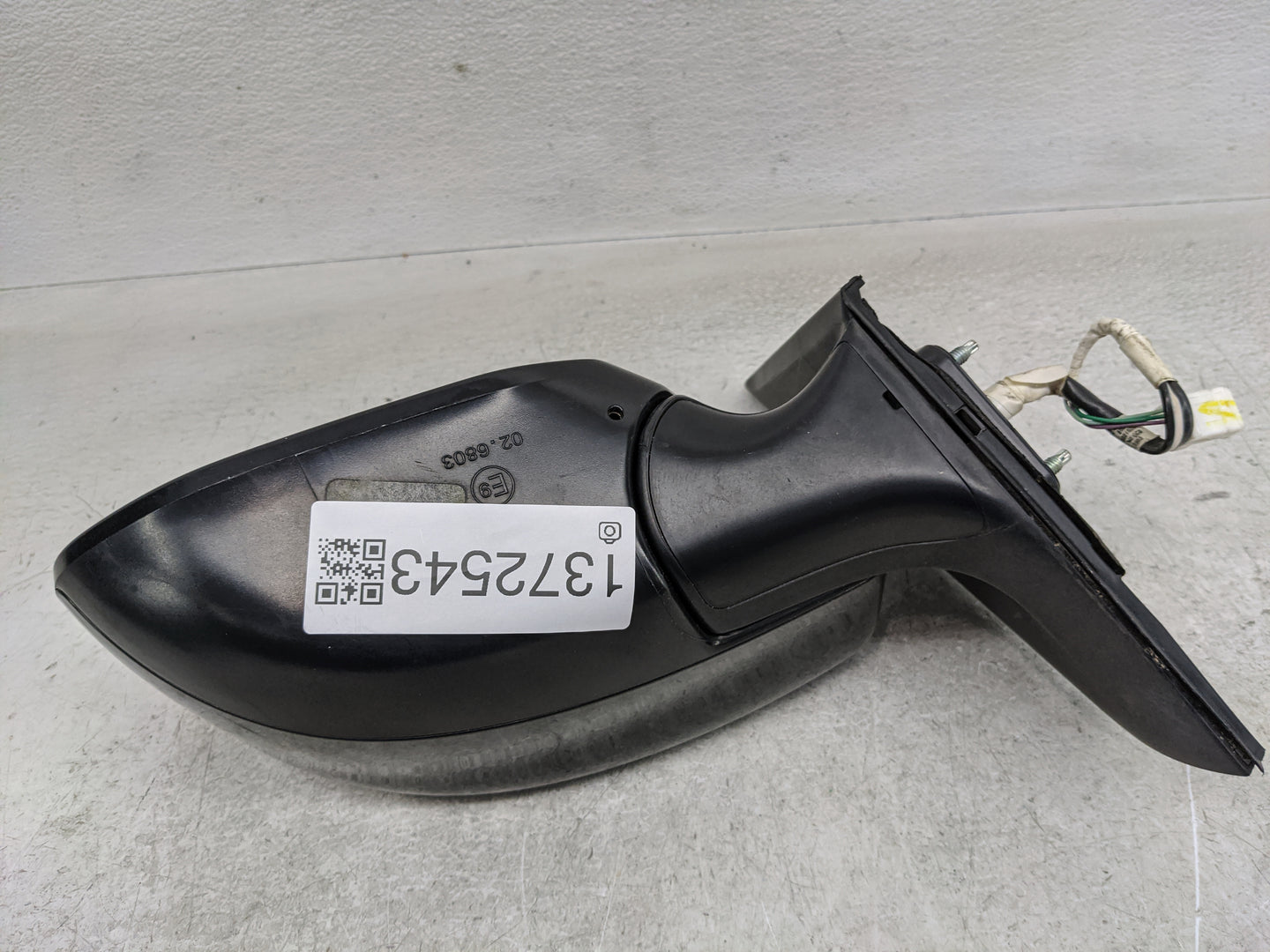 2016-2019 Nissan Sentra Driver Side View Mirror - Left Door Mirror OEM Used - Oemusedautoparts1.com