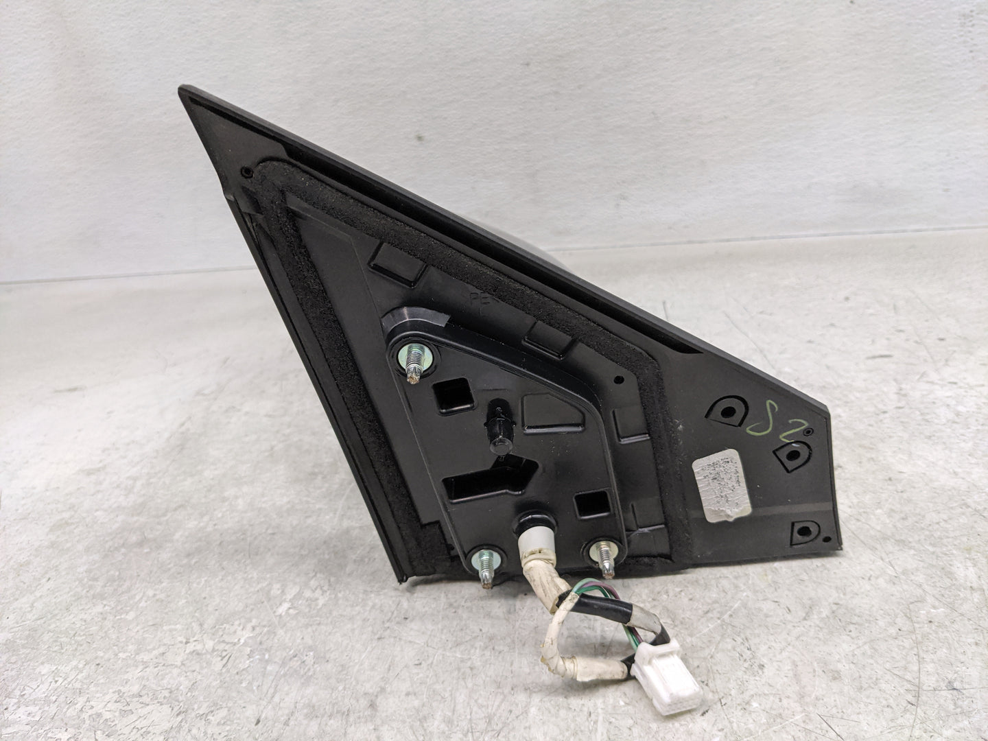 2016-2019 Nissan Sentra Driver Side View Mirror - Left Door Mirror OEM Used - Oemusedautoparts1.com