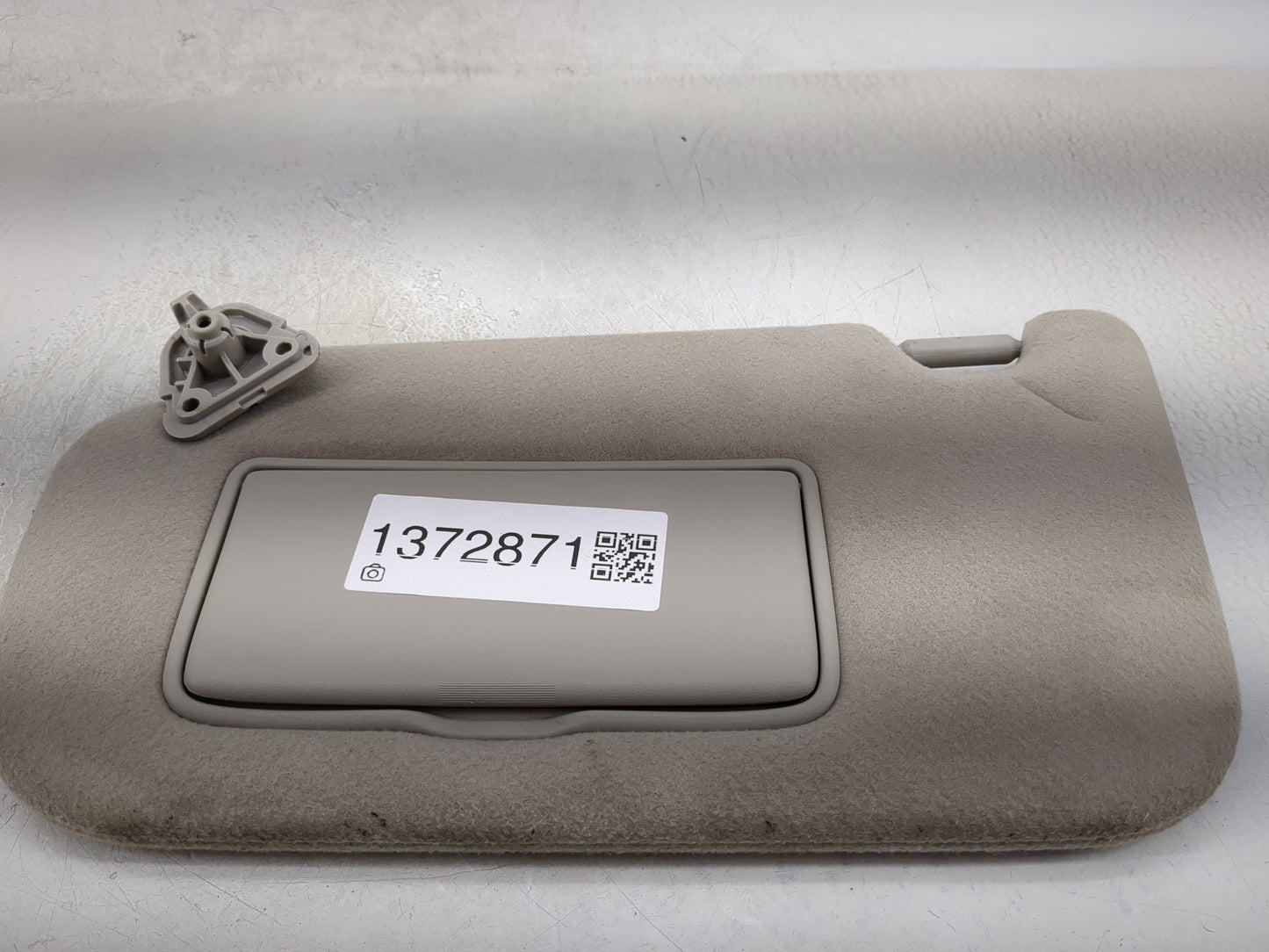 2013-2019 Nissan Sentra Sun Visor Shade Replacement Driver Left Mirror Fits Fits 2012 2013 2014 2015 2016 2017 2018 2019 OEM