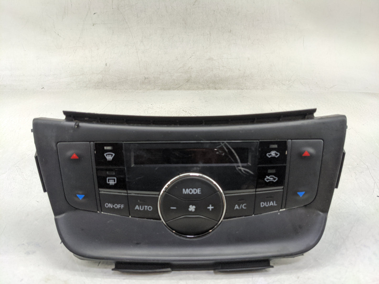 2015-2019 Nissan Sentra Climate Control Module Temperature AC/Heater Replacement P/N:27500 4AT4A Fits OEM Used Auto Parts - 