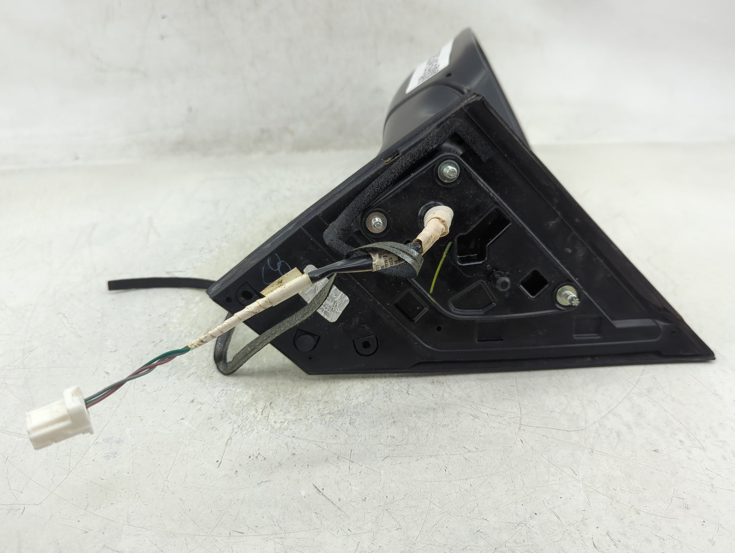 2016-2019 Nissan Sentra Driver Side View Mirror - Left Door Mirror OEM Used - Oemusedautoparts1.com