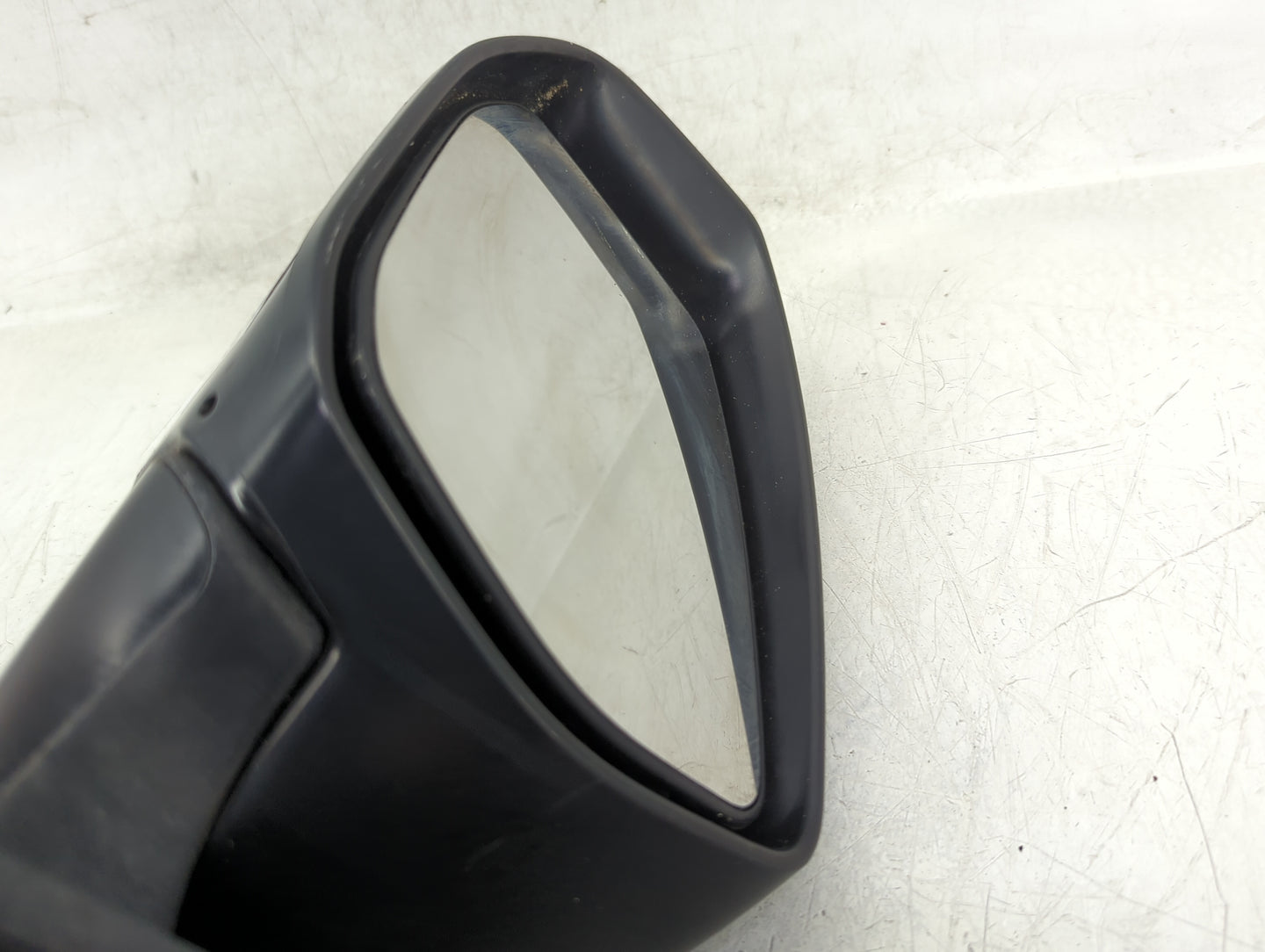 2016-2019 Nissan Sentra Driver Side View Mirror - Left Door Mirror OEM Used - Oemusedautoparts1.com
