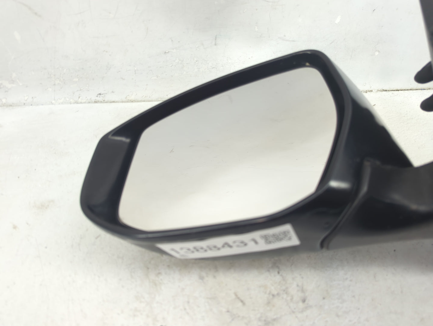 2016-2019 Nissan Sentra Driver Side View Mirror - Left Door Mirror OEM Used - Oemusedautoparts1.com