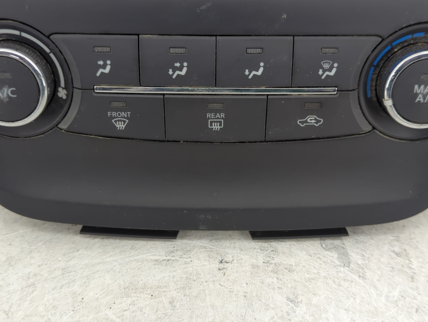 2017-2019 Nissan Sentra Climate Control Module Temperature AC/Heater Replacement P/N:275004AT2B Fits Fits 2017 2018 2019 OEM
