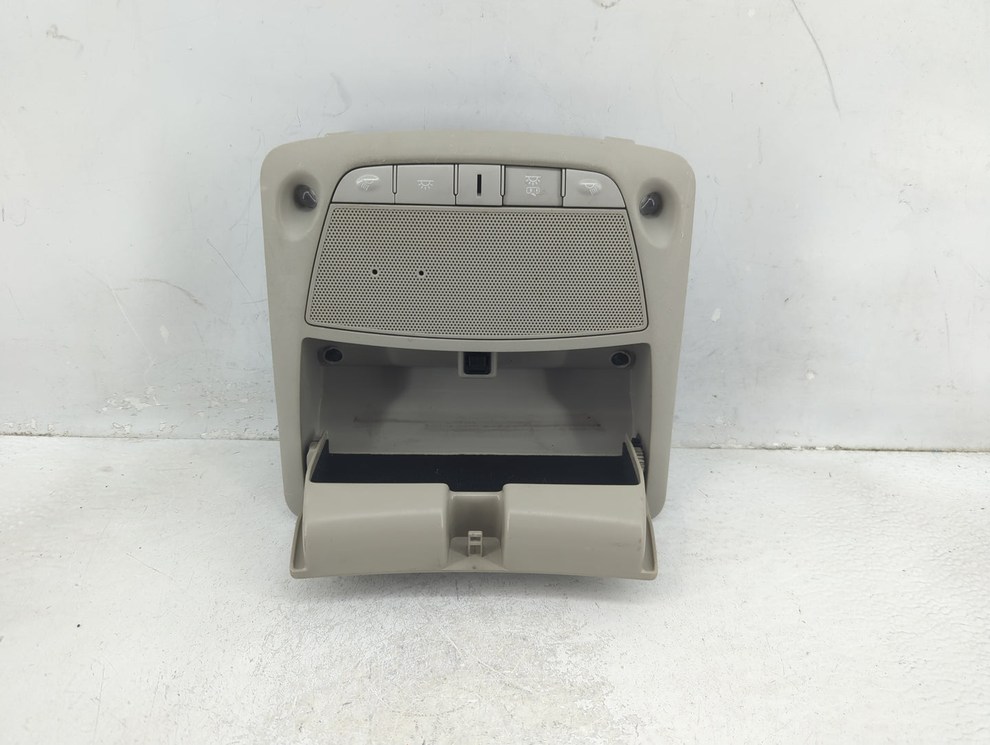 2018 Nissan Sentra Overhead Roof Console - Oemusedautoparts1.com