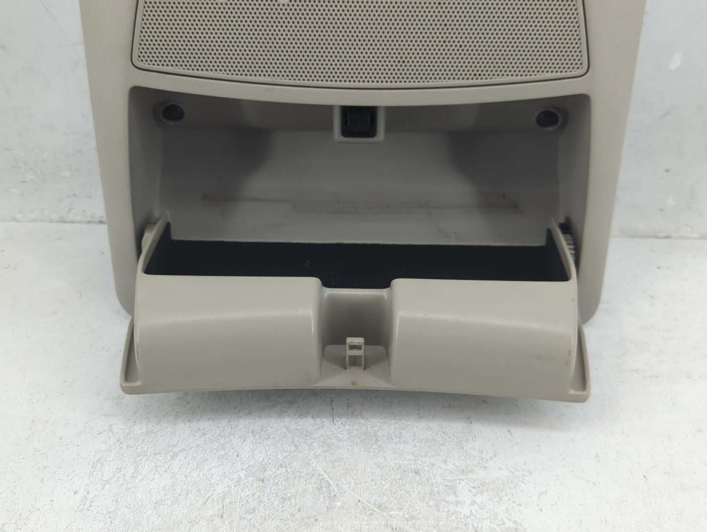 2018 Nissan Sentra Overhead Roof Console - Oemusedautoparts1.com