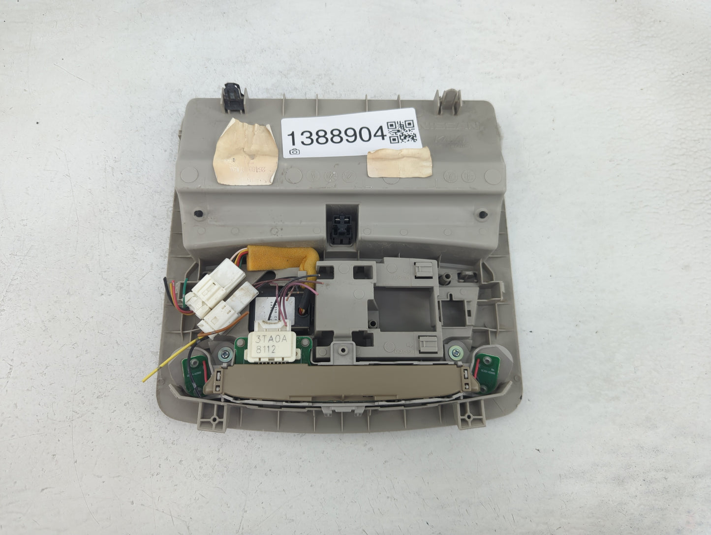 2018 Nissan Sentra Overhead Roof Console - Oemusedautoparts1.com