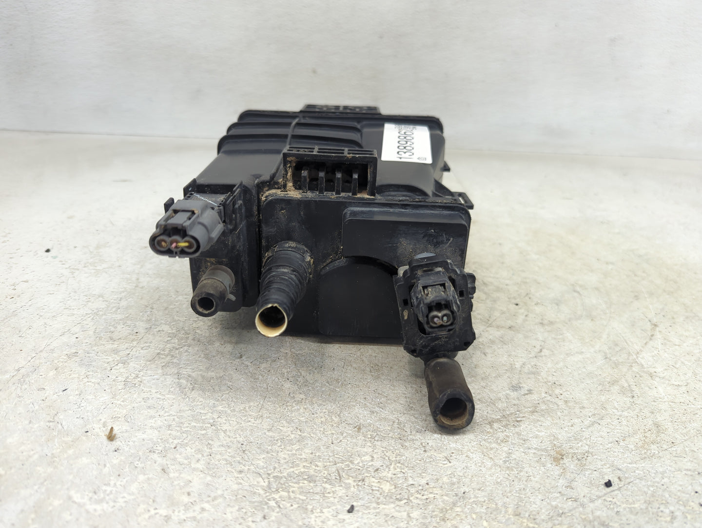 2018 Nissan Sentra Fuel Vapor Charcoal Canister - Oemusedautoparts1.com
