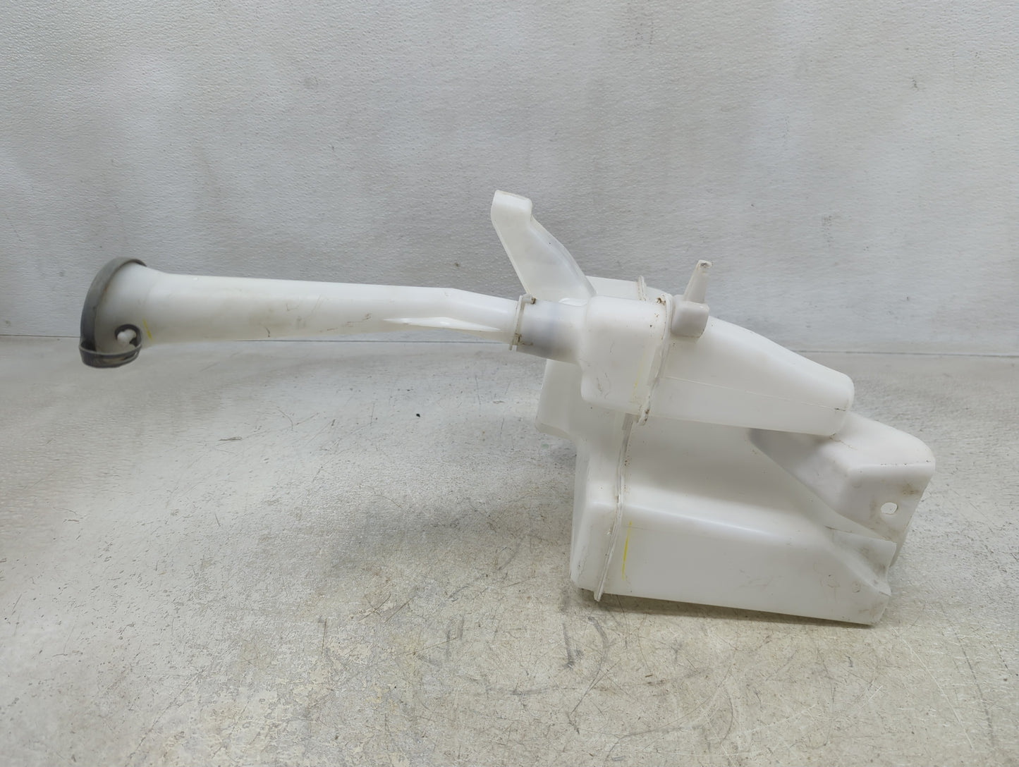 2016-2019 Nissan Sentra Windshield Washer Fluid Reservoir Bottle Oem - Oemusedautoparts1.com