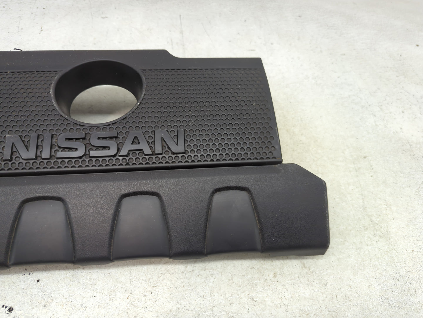 2018 Nissan Sentra Engine Cover - Oemusedautoparts1.com