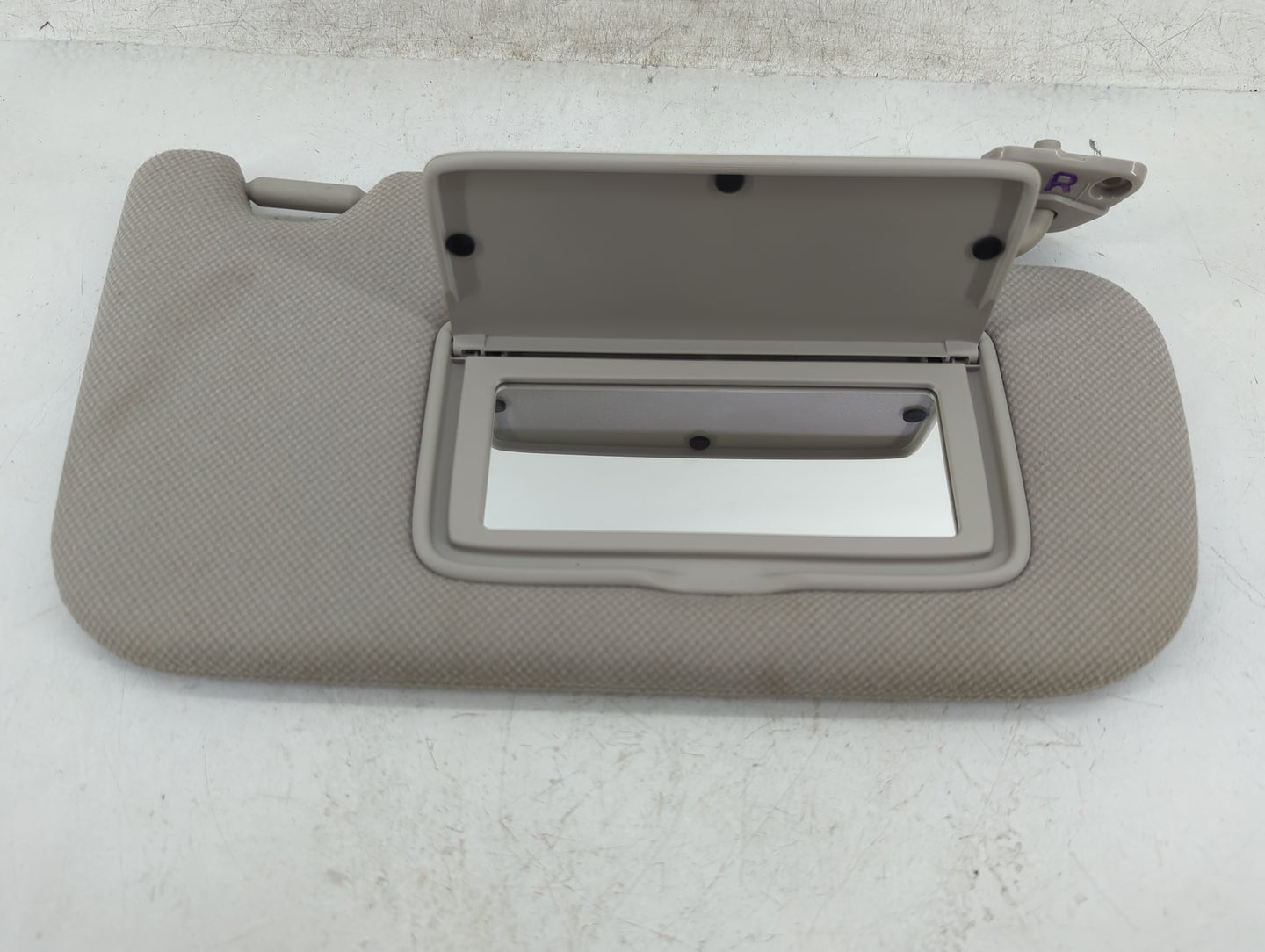 2013-2019 Nissan Sentra Sun Visor Shade Replacement Passenger Right Mirror Fits Fits 2012 2013 2014 2015 2016 2017 2018 2019