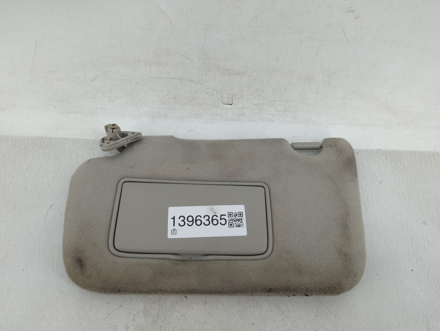 2013-2019 Nissan Sentra Sun Visor Shade Replacement Passenger Right Mirror Fits Fits 2012 2013 2014 2015 2016 2017 2018 2019