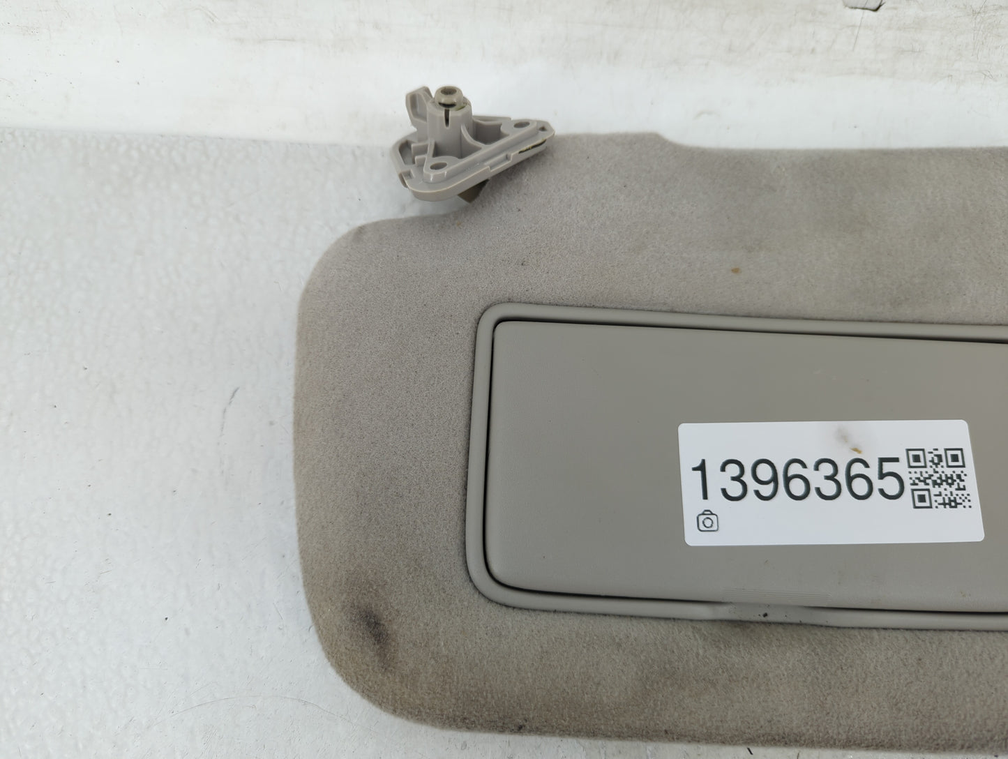 2013-2019 Nissan Sentra Sun Visor Shade Replacement Passenger Right Mirror Fits Fits 2012 2013 2014 2015 2016 2017 2018 2019
