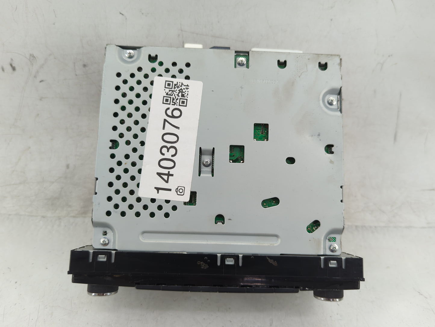 2018-2019 Nissan Sentra Radio AM FM Cd Player Receiver Replacement P/N:28185 5UD0A Fits Fits 2018 2019 OEM Used Auto Parts -