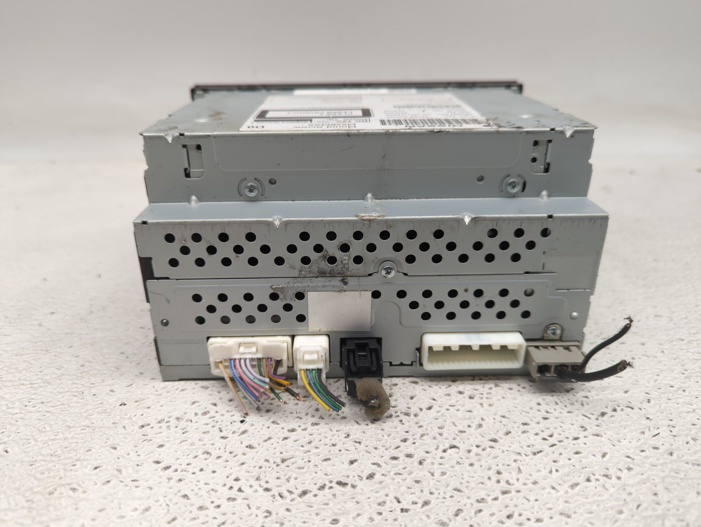 2017-2019 Nissan Sentra Radio AM FM Cd Player Receiver Replacement P/N:28185 5UD0A Fits Fits 2017 2018 2019 OEM Used Auto Pa