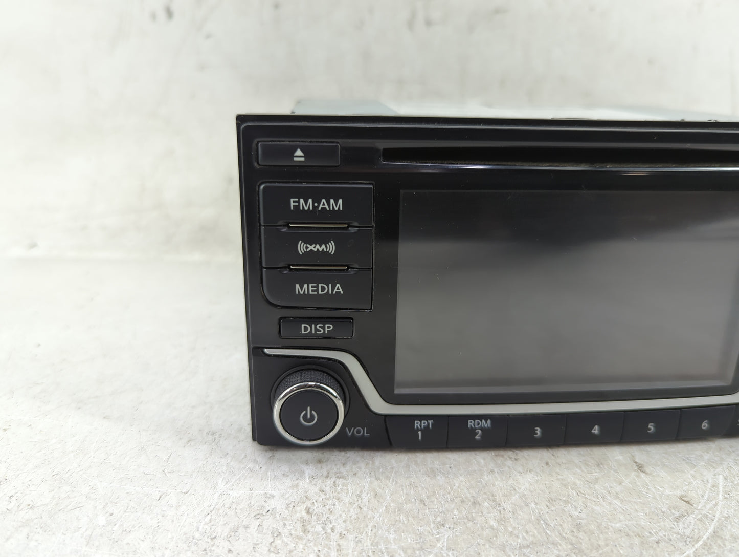 2018-2019 Nissan Sentra Radio AM FM Cd Player Receiver Replacement P/N:28185 4AF6A Fits Fits 2018 2019 OEM Used Auto Parts -