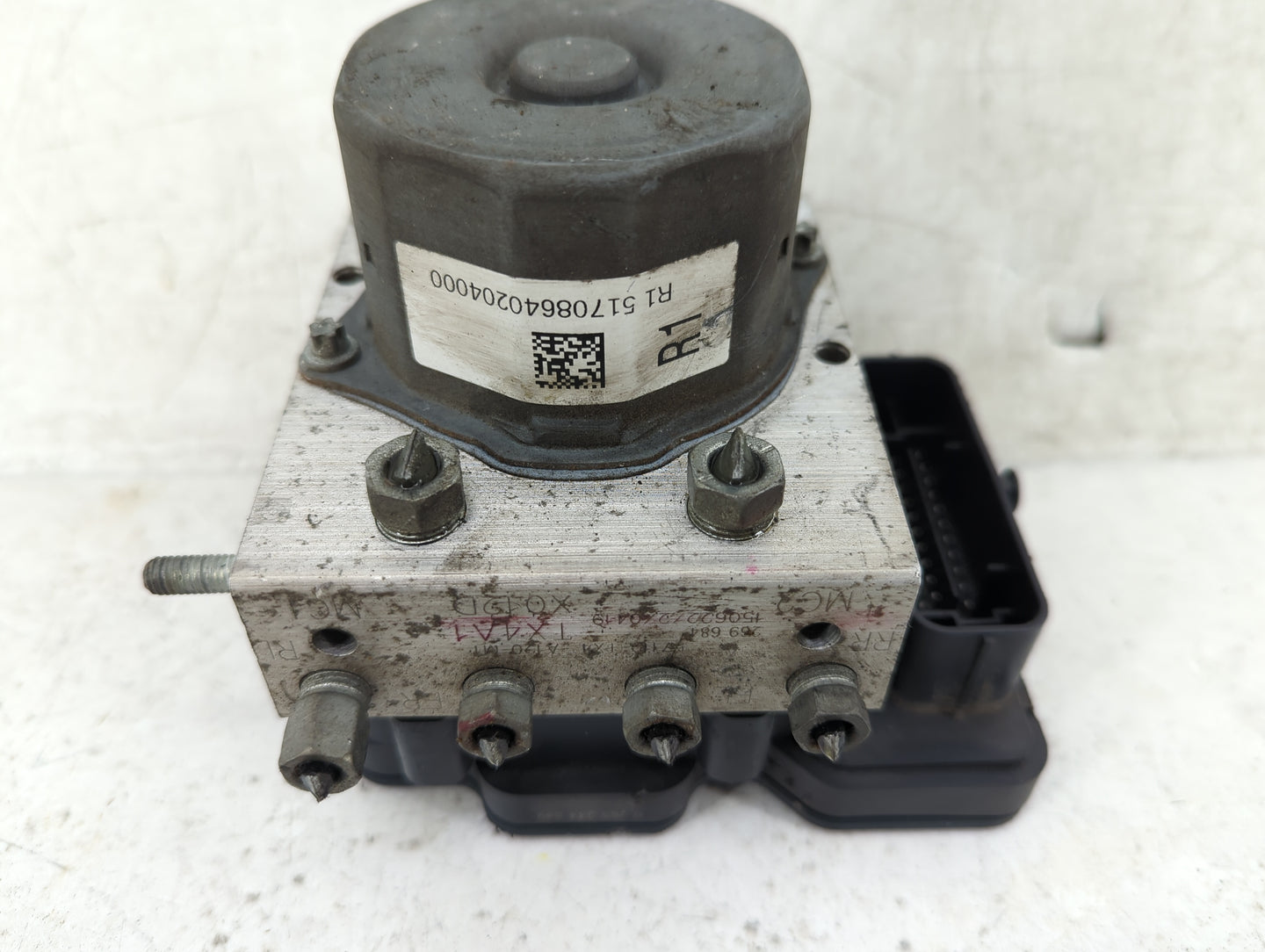 2018 Nissan Sentra ABS Pump Control Module Replacement Fits OEM Used Auto Parts - Oemusedautoparts1.com