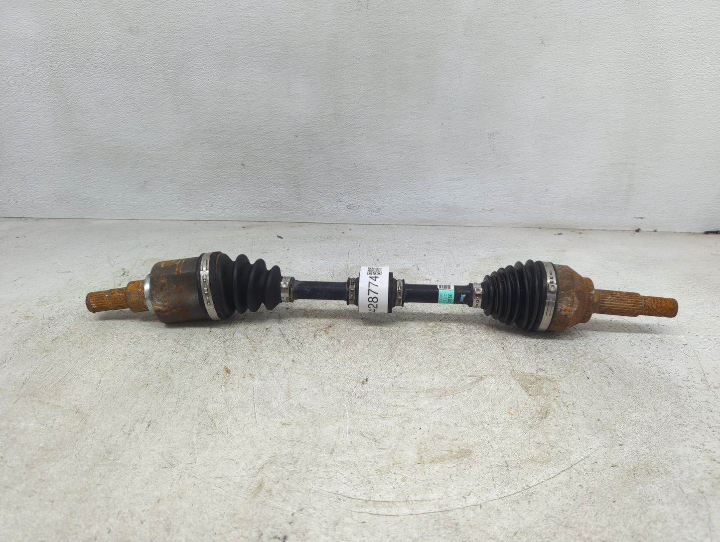 2013-2019 Nissan Sentra Axle Shaft Front Driver Cv C/v - Oemusedautoparts1.com