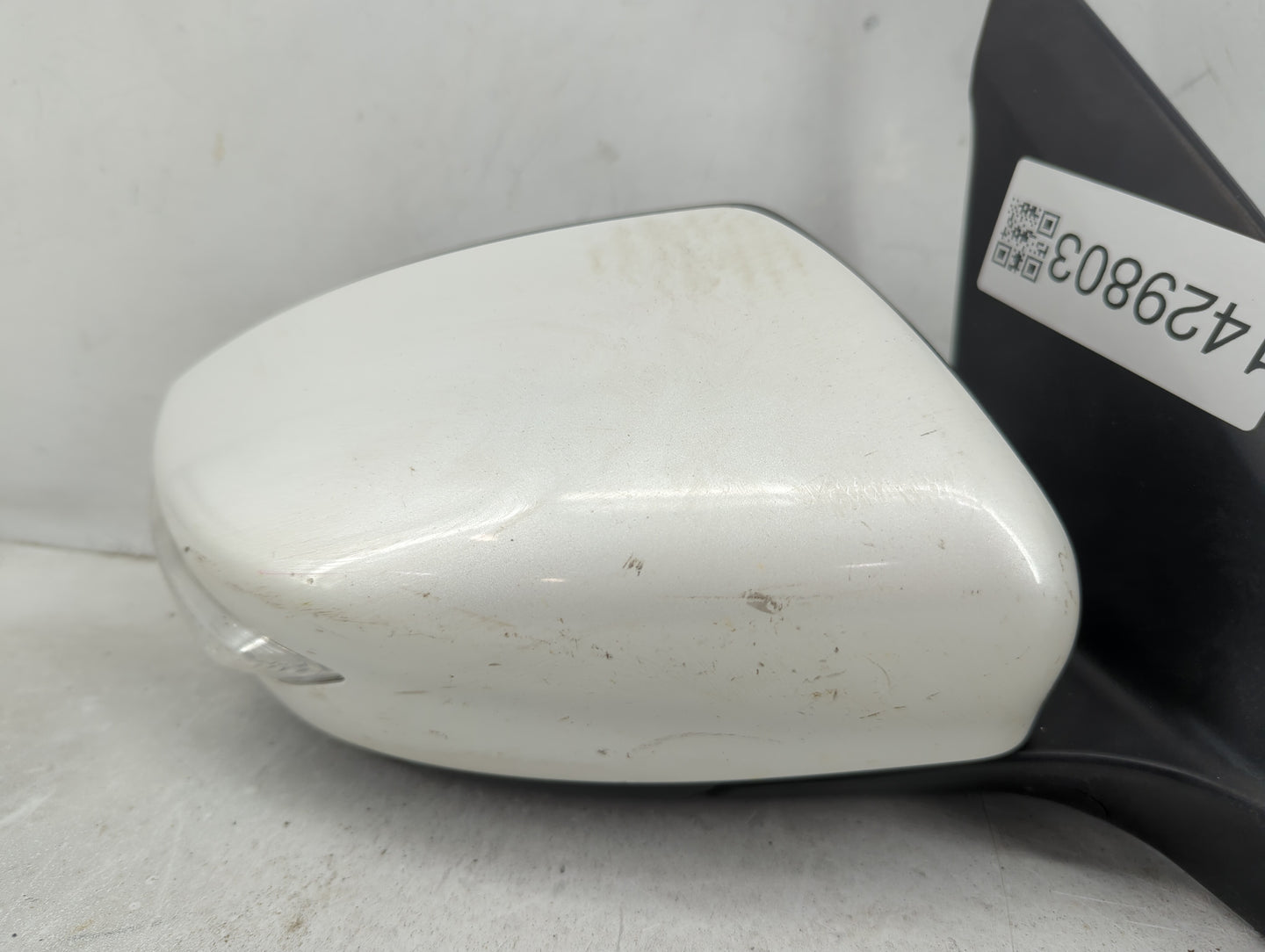 2016-2019 Nissan Sentra Passenger Side View Mirror - Right Door Mirror OEM Used - Oemusedautoparts1.com