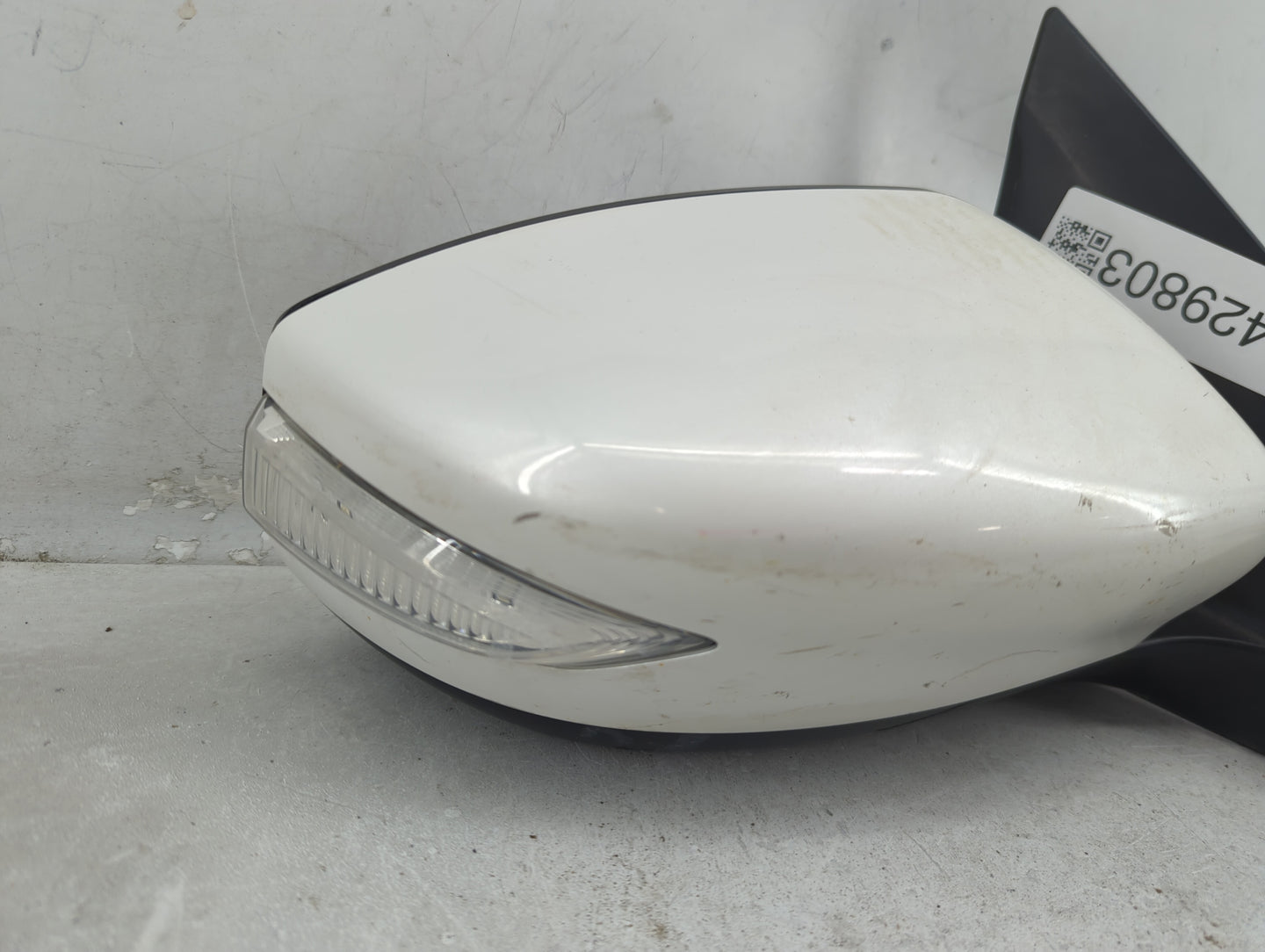 2016-2019 Nissan Sentra Passenger Side View Mirror - Right Door Mirror OEM Used - Oemusedautoparts1.com
