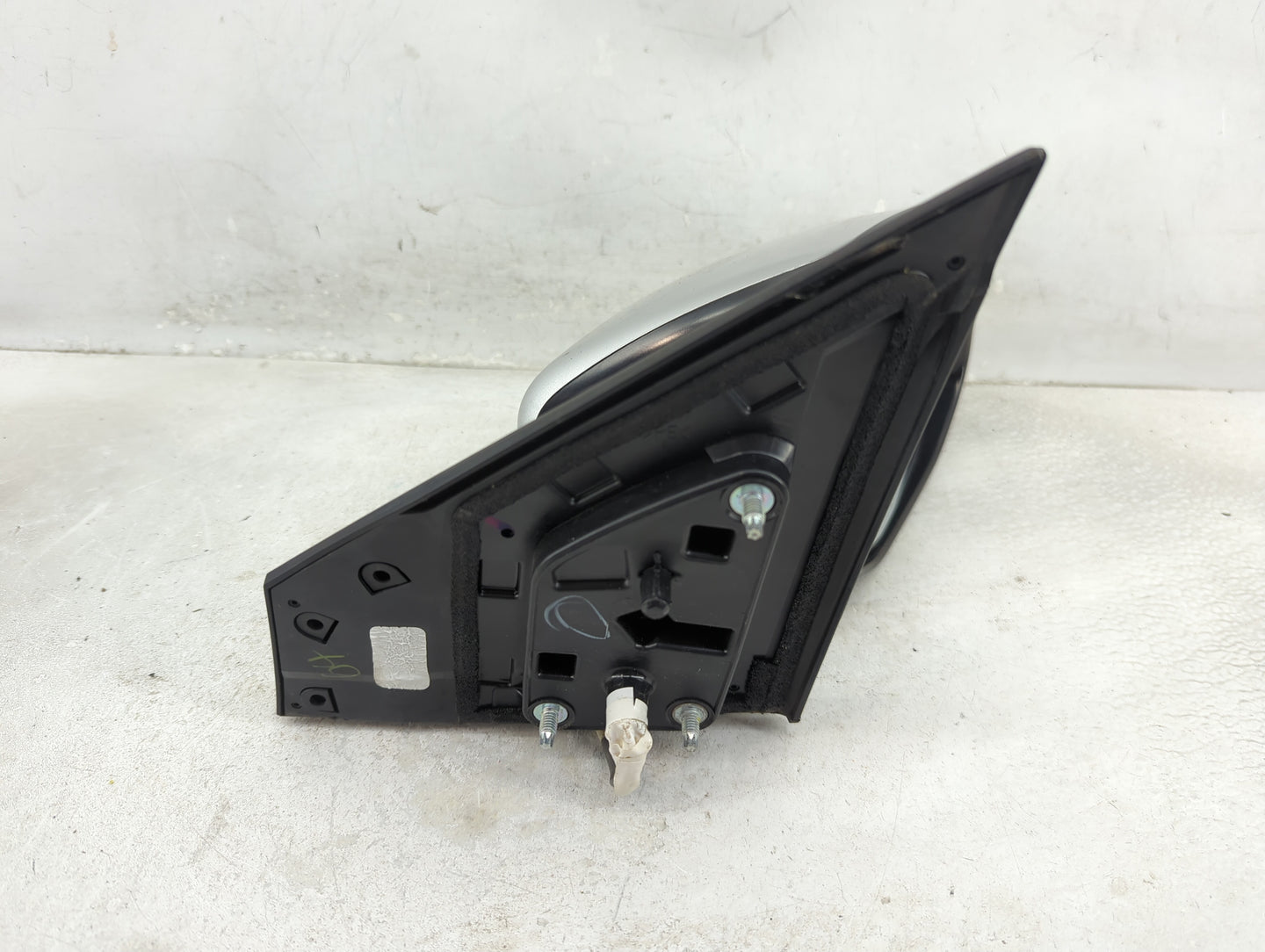 2016-2019 Nissan Sentra Driver Left Side View Power Door Mirror Silver - Oemusedautoparts1.com