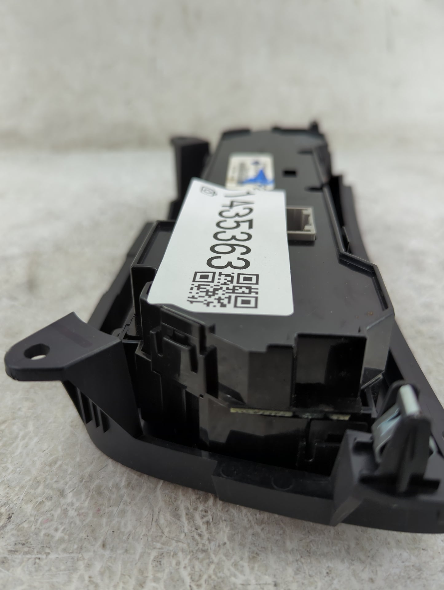 2017-2019 Nissan Sentra Climate Control Module Temperature AC/Heater Replacement P/N:275004AF2B Fits Fits 2017 2018 2019 OEM