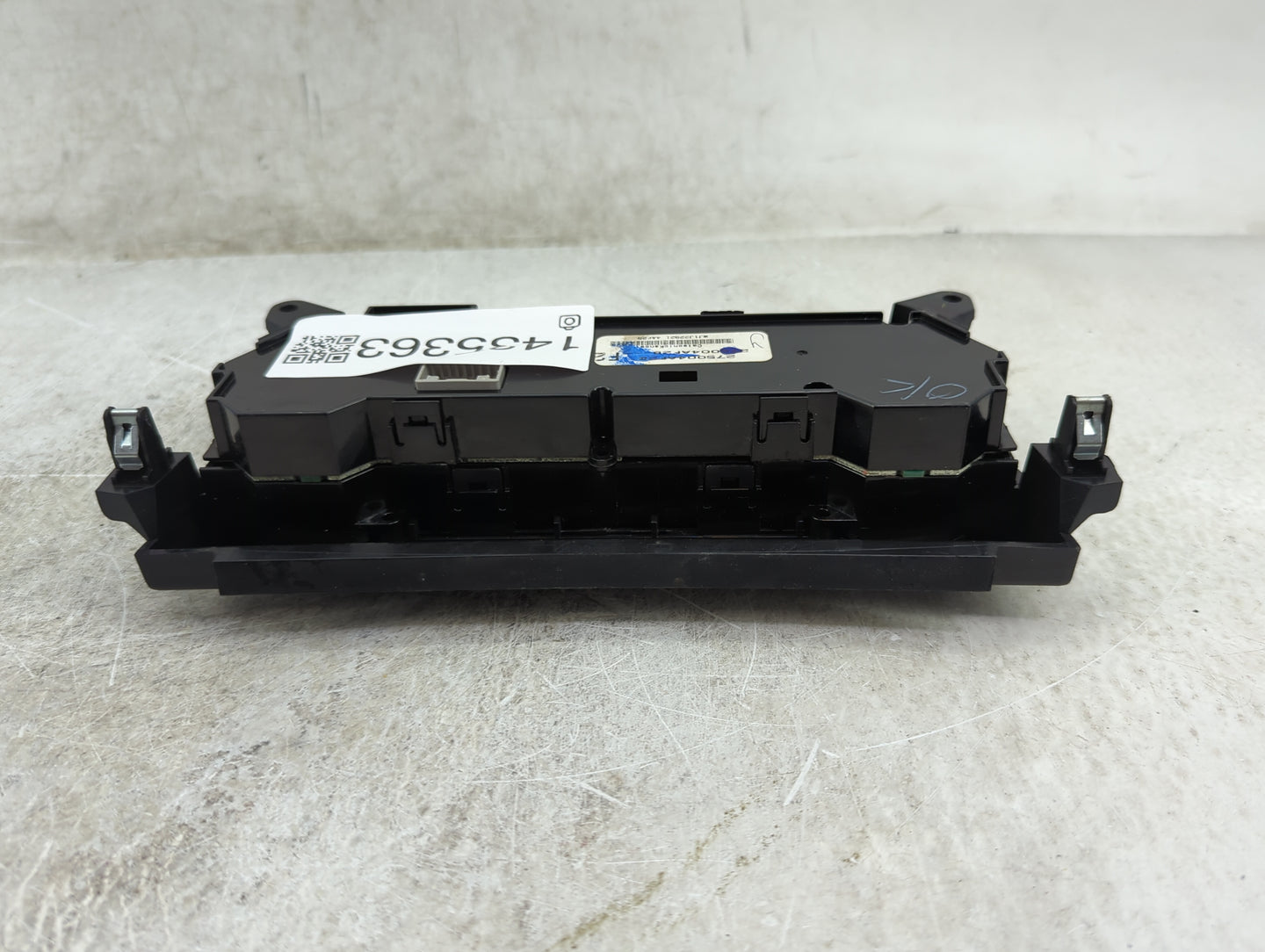 2017-2019 Nissan Sentra Climate Control Module Temperature AC/Heater Replacement P/N:275004AF2B Fits Fits 2017 2018 2019 OEM