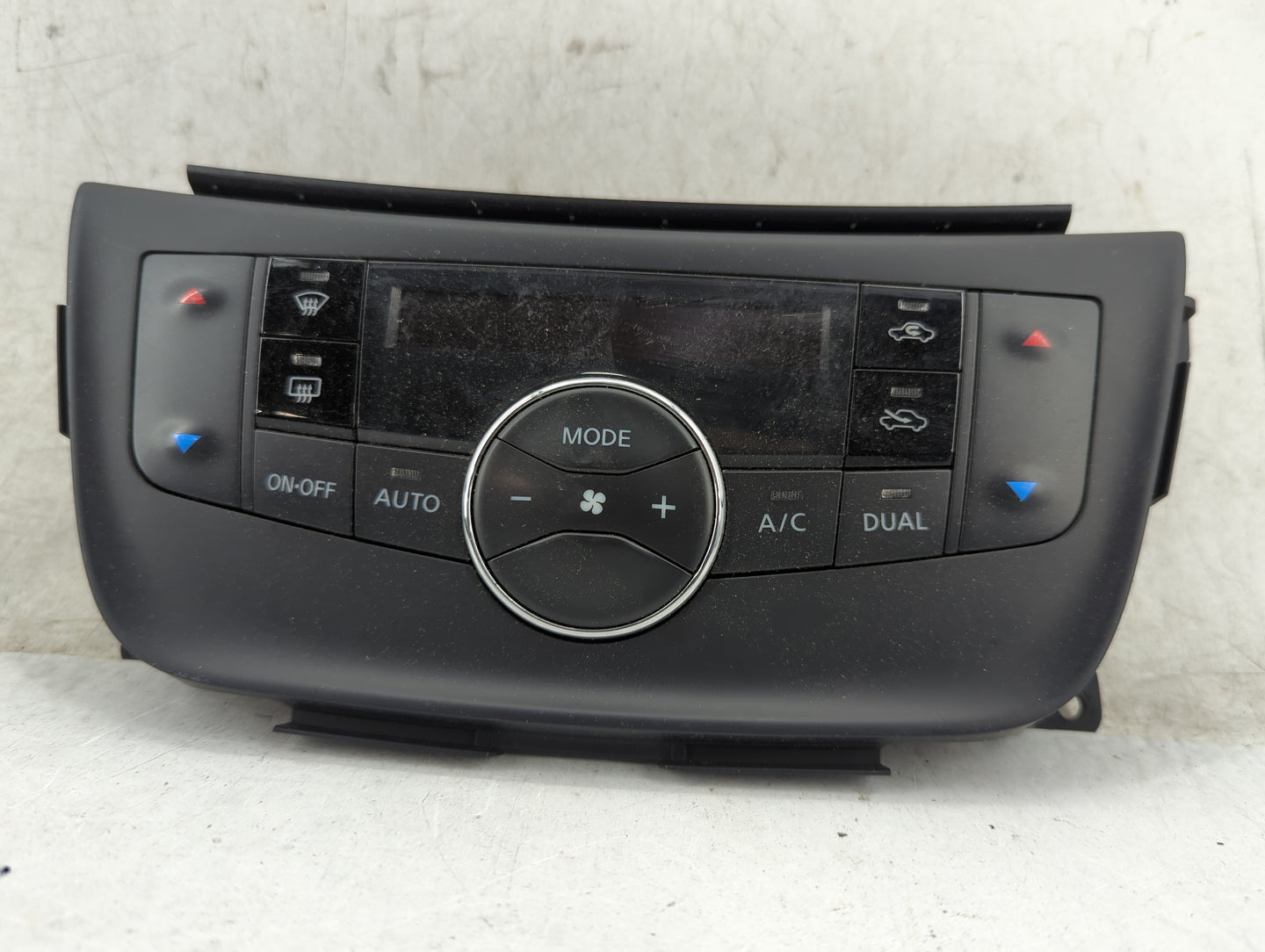 2015-2019 Nissan Sentra Climate Control Module Temperature AC/Heater Replacement P/N:27500 4AT4A Fits OEM Used Auto Parts - 