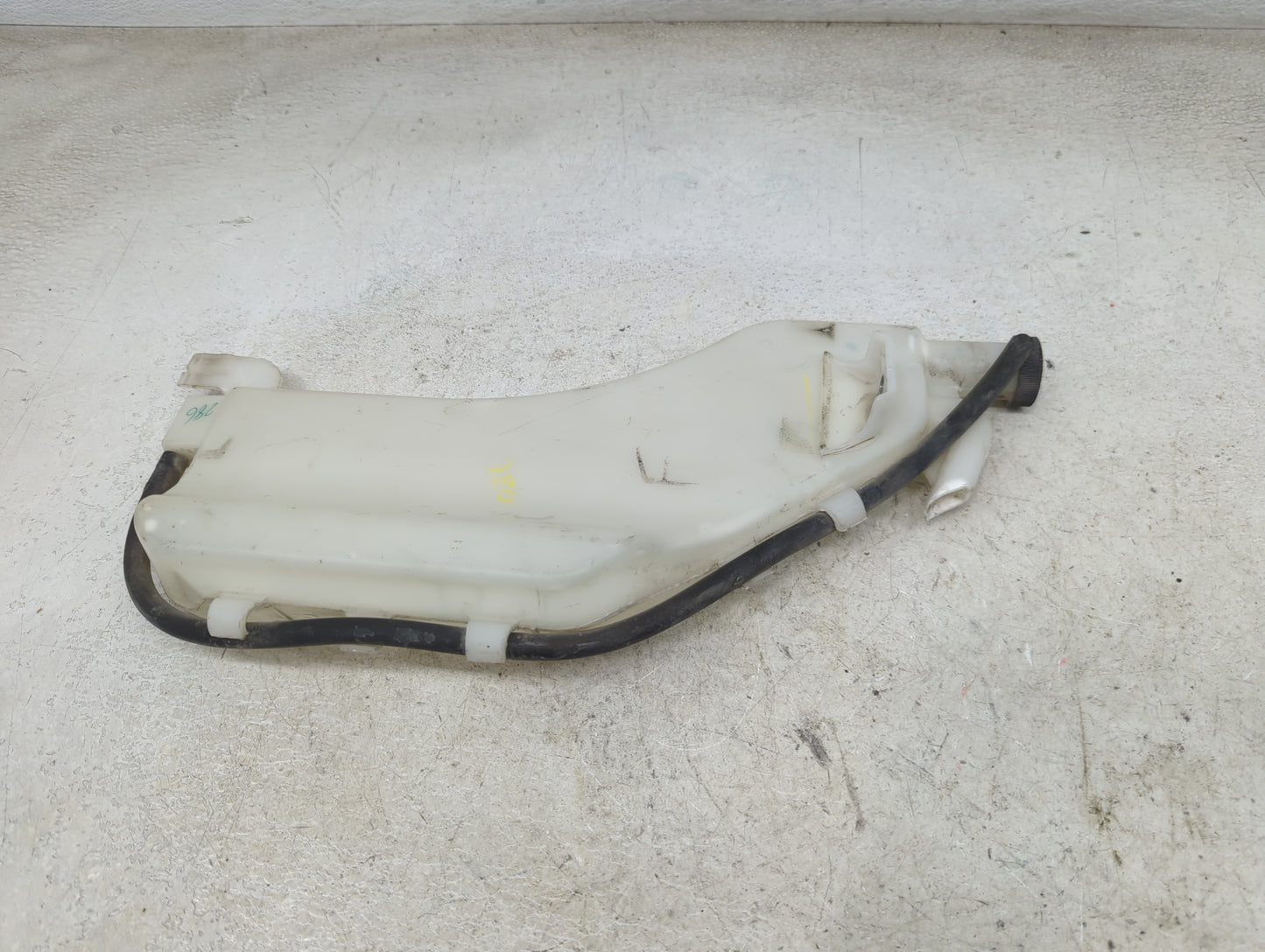 2013-2019 Nissan Sentra Radiator Coolant Overflow Expansion Tank Bottle 1465774 - Oemusedautoparts1.com