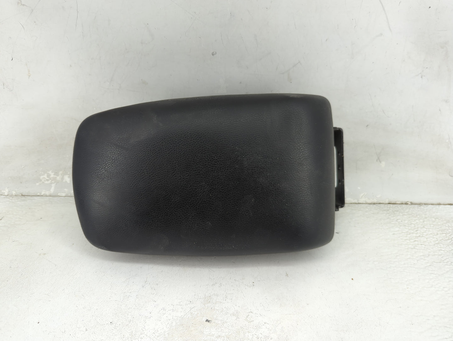 2018 Nissan Sentra Center Console Armrest Cover Lid Fits OEM Used Auto Parts - Oemusedautoparts1.com