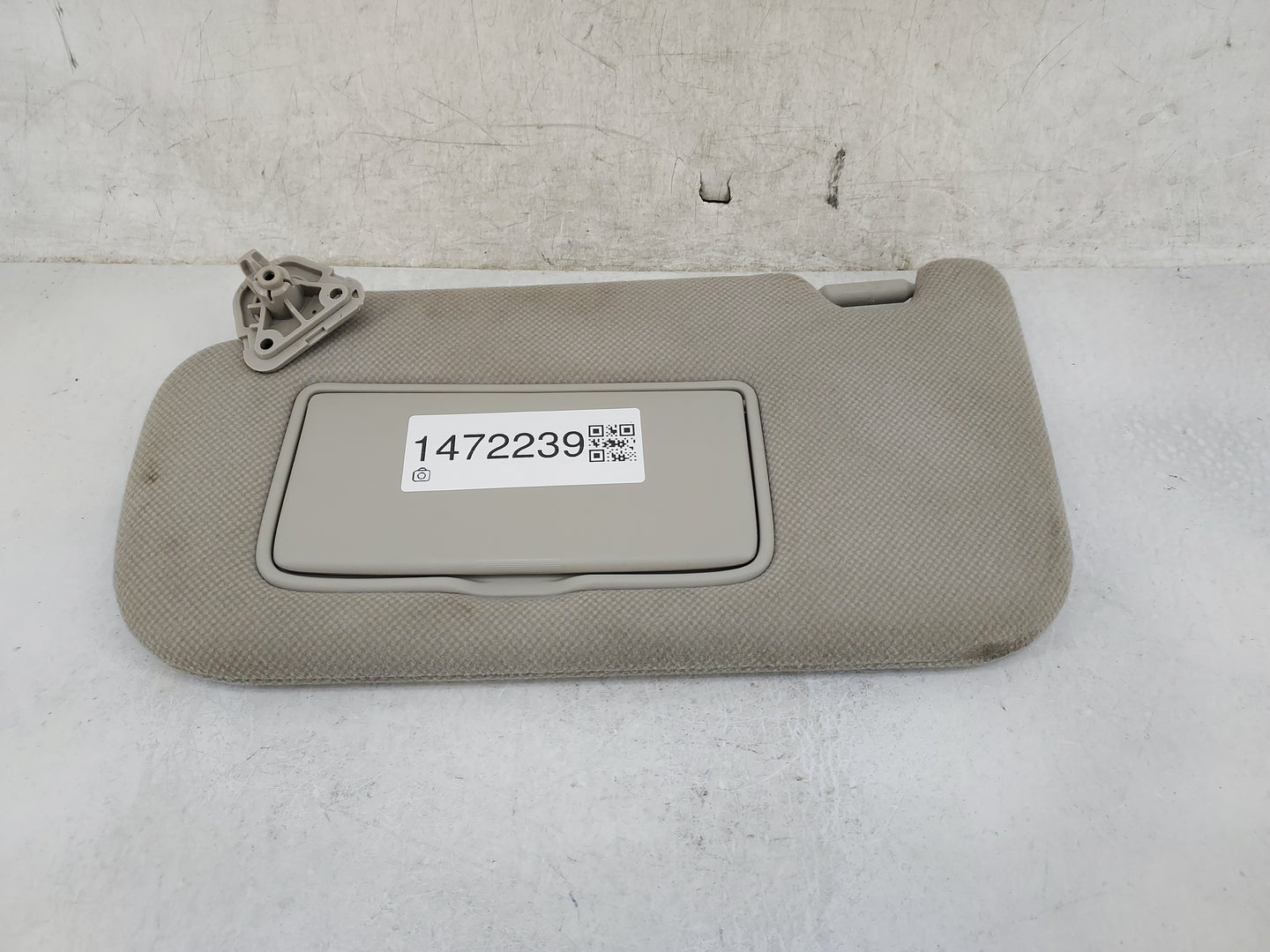 2013-2019 Nissan Sentra Sun Visor Shade Replacement Driver Left Mirror Fits Fits 2012 2013 2014 2015 2016 2017 2018 2019 OEM