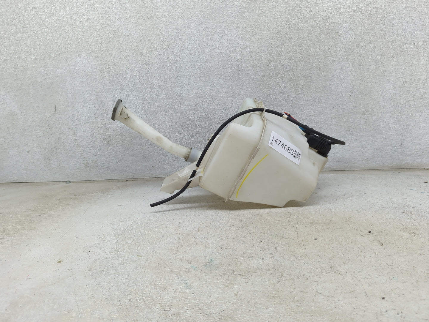 2016-2019 Nissan Sentra Windshield Washer Fluid Reservoir Bottle Oem 1474083 - Oemusedautoparts1.com