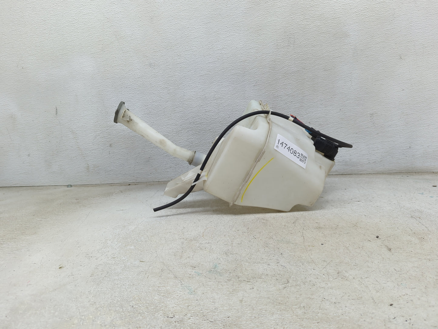 2016-2019 Nissan Sentra Windshield Washer Fluid Reservoir Bottle Oem 1474083 - Oemusedautoparts1.com