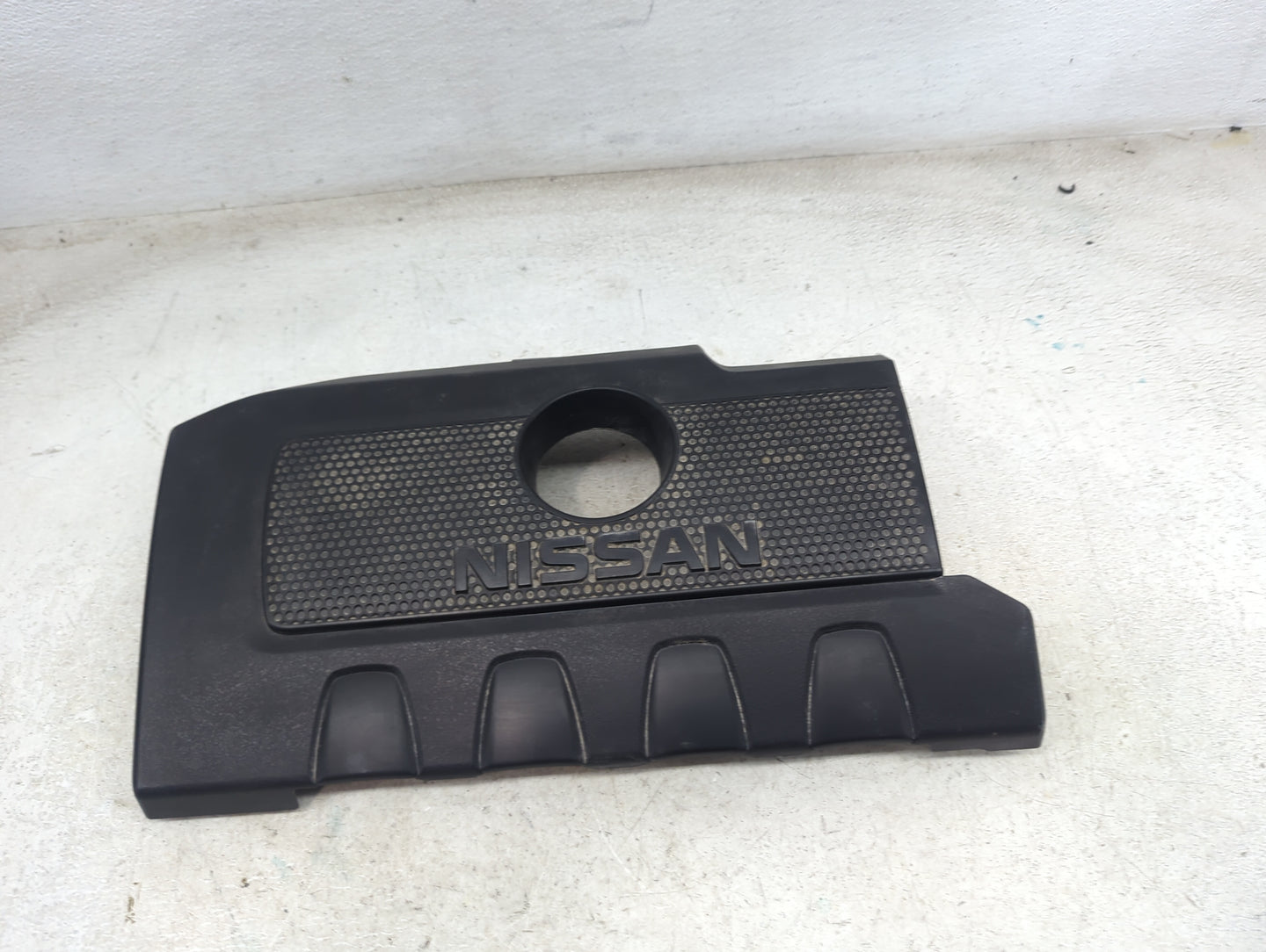 2018 Nissan Sentra Engine Cover 1479417 - Oemusedautoparts1.com