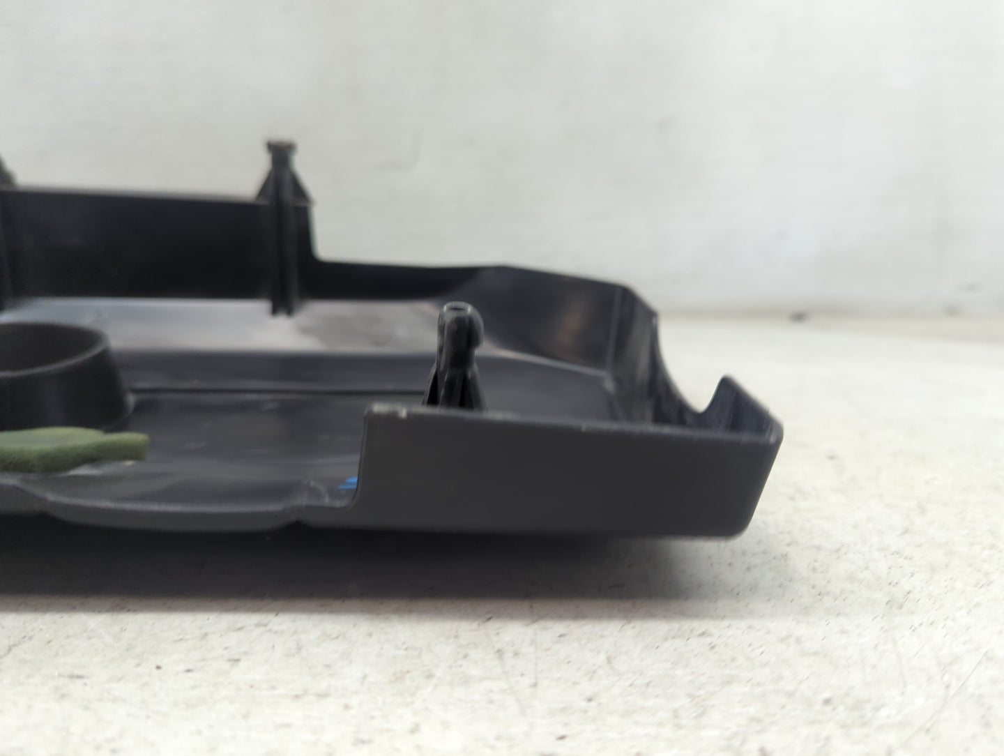 2018 Nissan Sentra Engine Cover 1479417 - Oemusedautoparts1.com