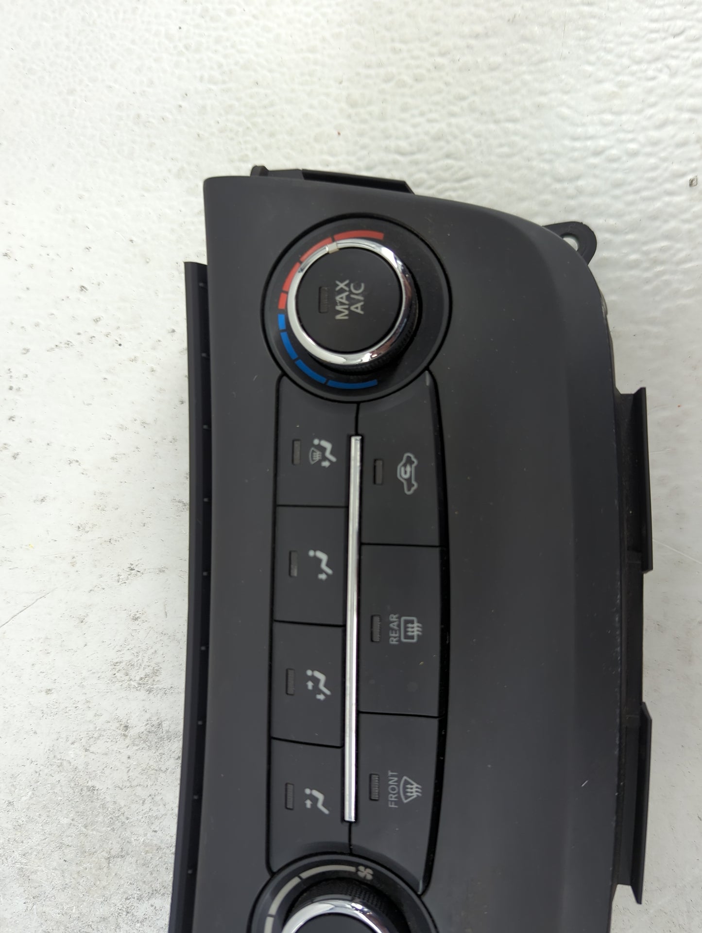 2017-2019 Nissan Sentra Climate Control Module Temperature AC/Heater Replacement P/N:J2S11S52 44P28 Fits Fits 2017 2018 2019