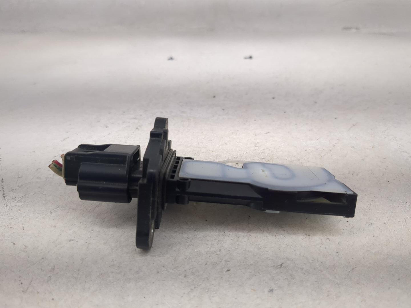2016-2019 Nissan Sentra Mass Air Flow Meter Maf 1485830 - Oemusedautoparts1.com