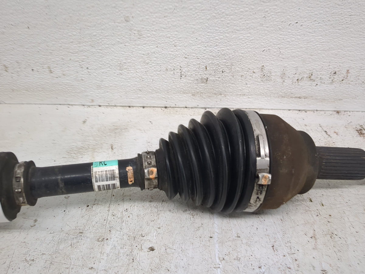 2013-2019 Nissan Sentra Axle Shaft Front Driver Cv C/v 1520875 - Oemusedautoparts1.com