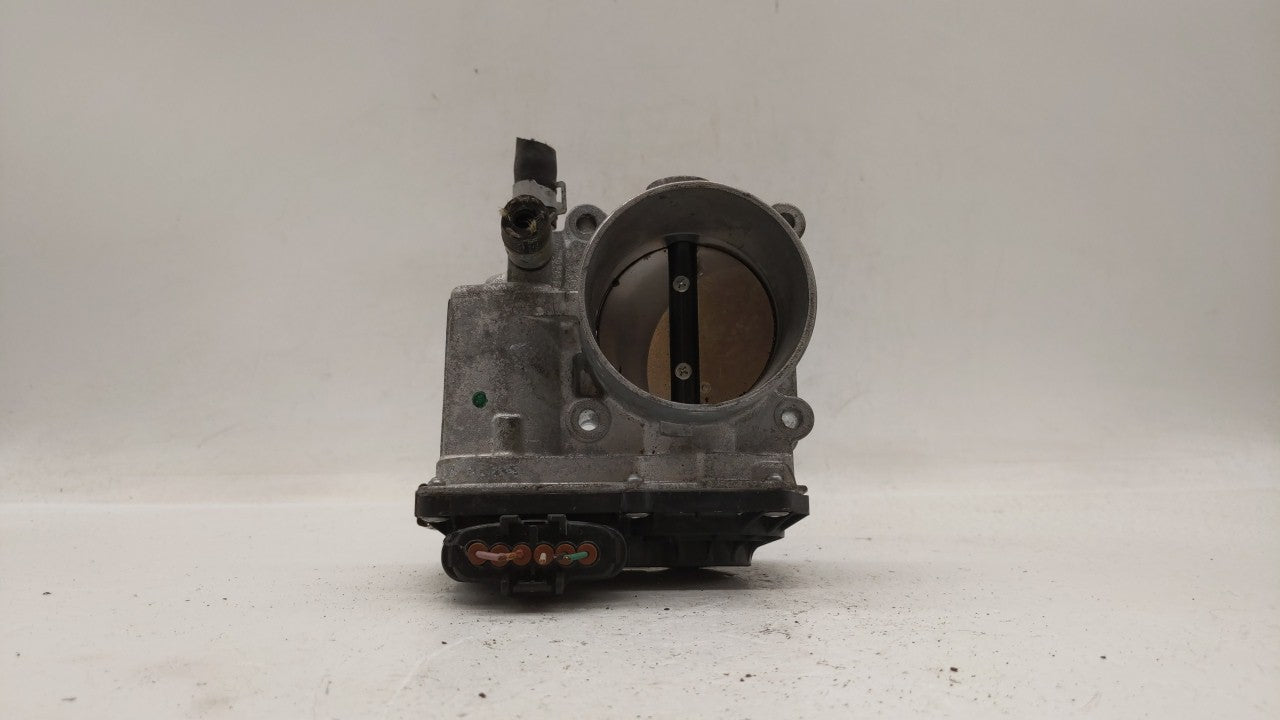 2013-2019 Nissan Sentra Throttle Body P/N:3RA60-01 C 3RA60-01 E, 3RA60-01 D Fits Fits 2013 2014 2015 2016 2017 2018 2019 OEM