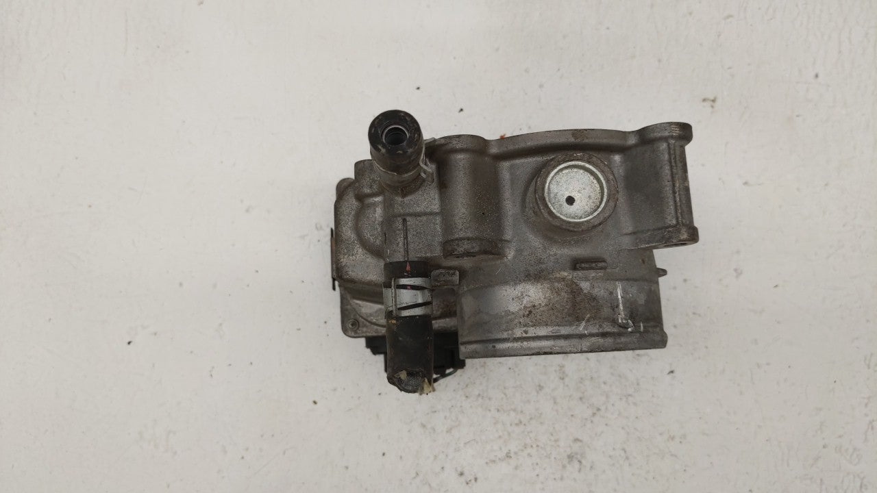 2013-2019 Nissan Sentra Throttle Body P/N:3RA60-01 C 3RA60-01 E, 3RA60-01 D Fits Fits 2013 2014 2015 2016 2017 2018 2019 OEM